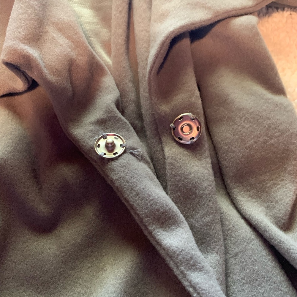 Jacket - Picture 3 of 4